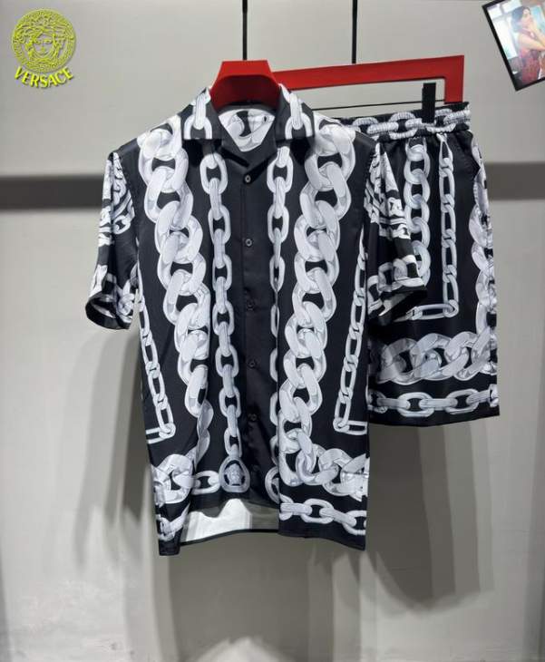 Picture of Versace Shirt Pant Suits _SKUVersaceS-XXL12yn32525226